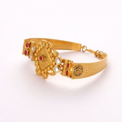 TRADITIONAL ANTIQUE BRACLET