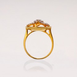 EXCLUSIVE STONE FINGER RING